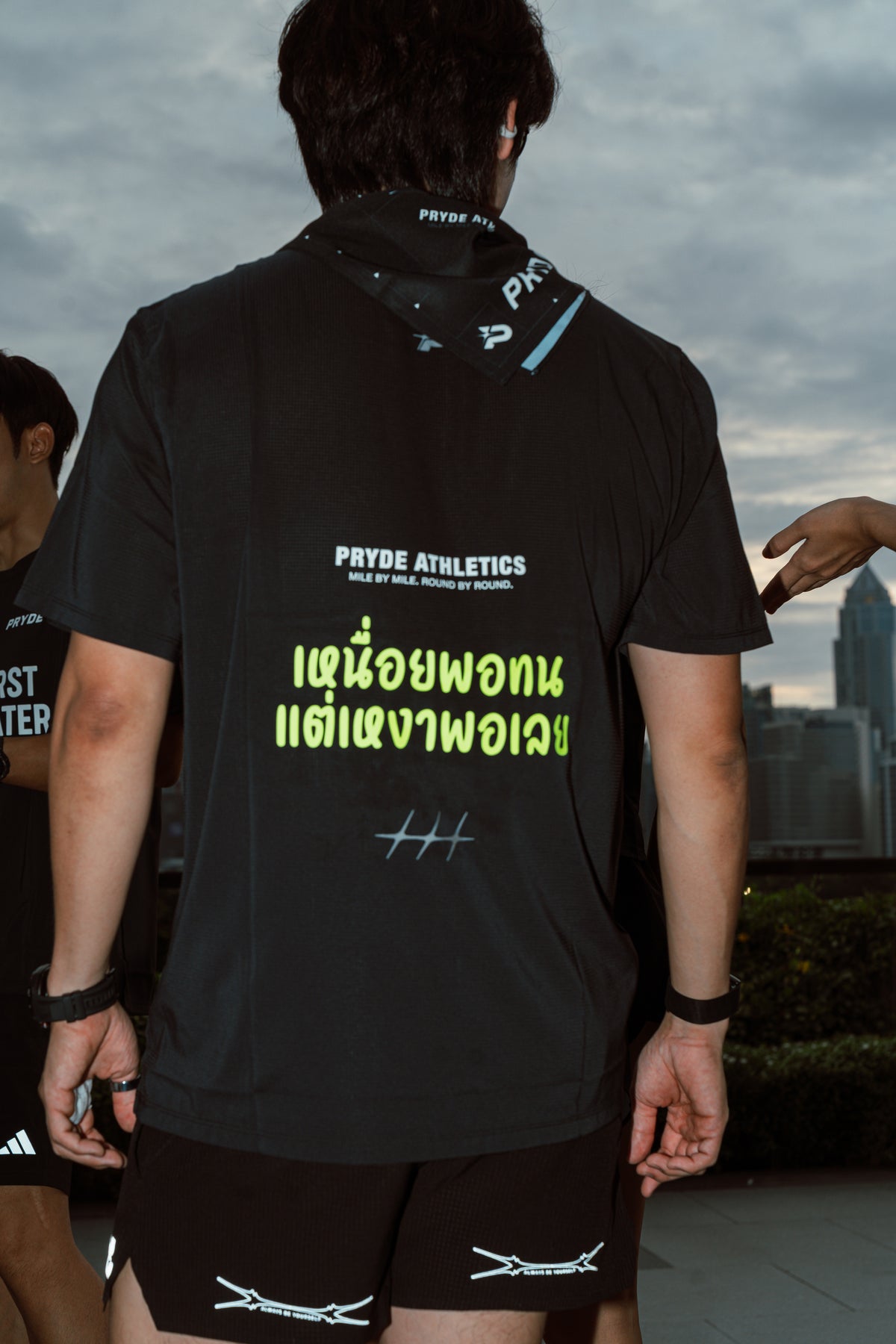 RUNNING TEE-thumbmail-8